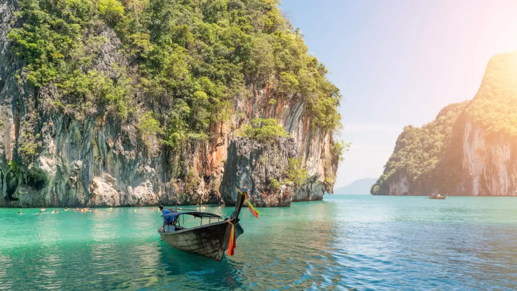 Best time to visit Phuket Peak Season